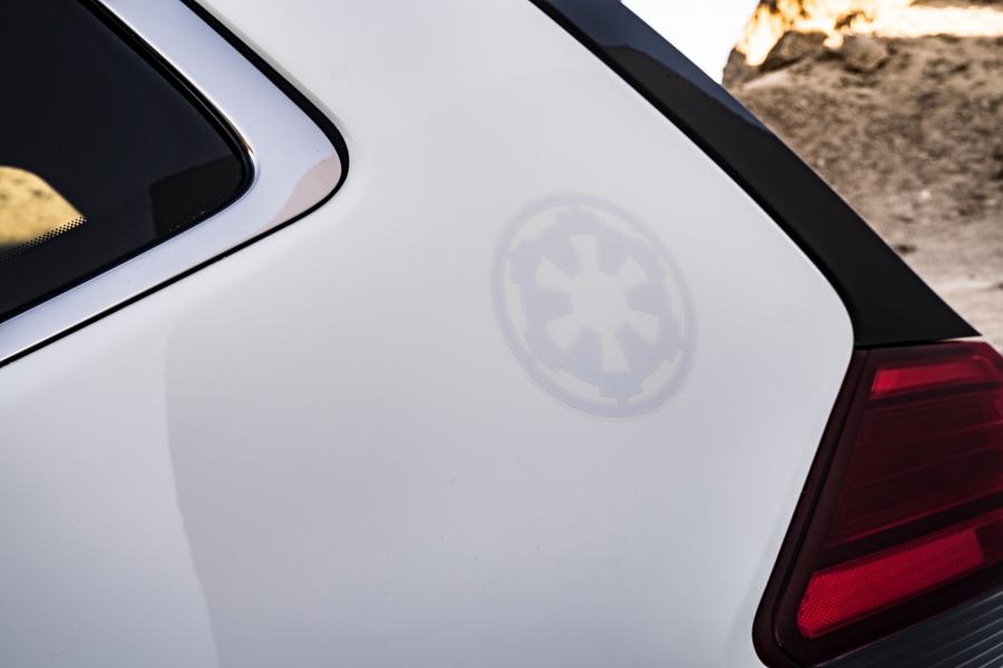 Детали экстерьера Nissan Rogue Rogue One Star Wars 2016 года  (фото 20 из 26)
